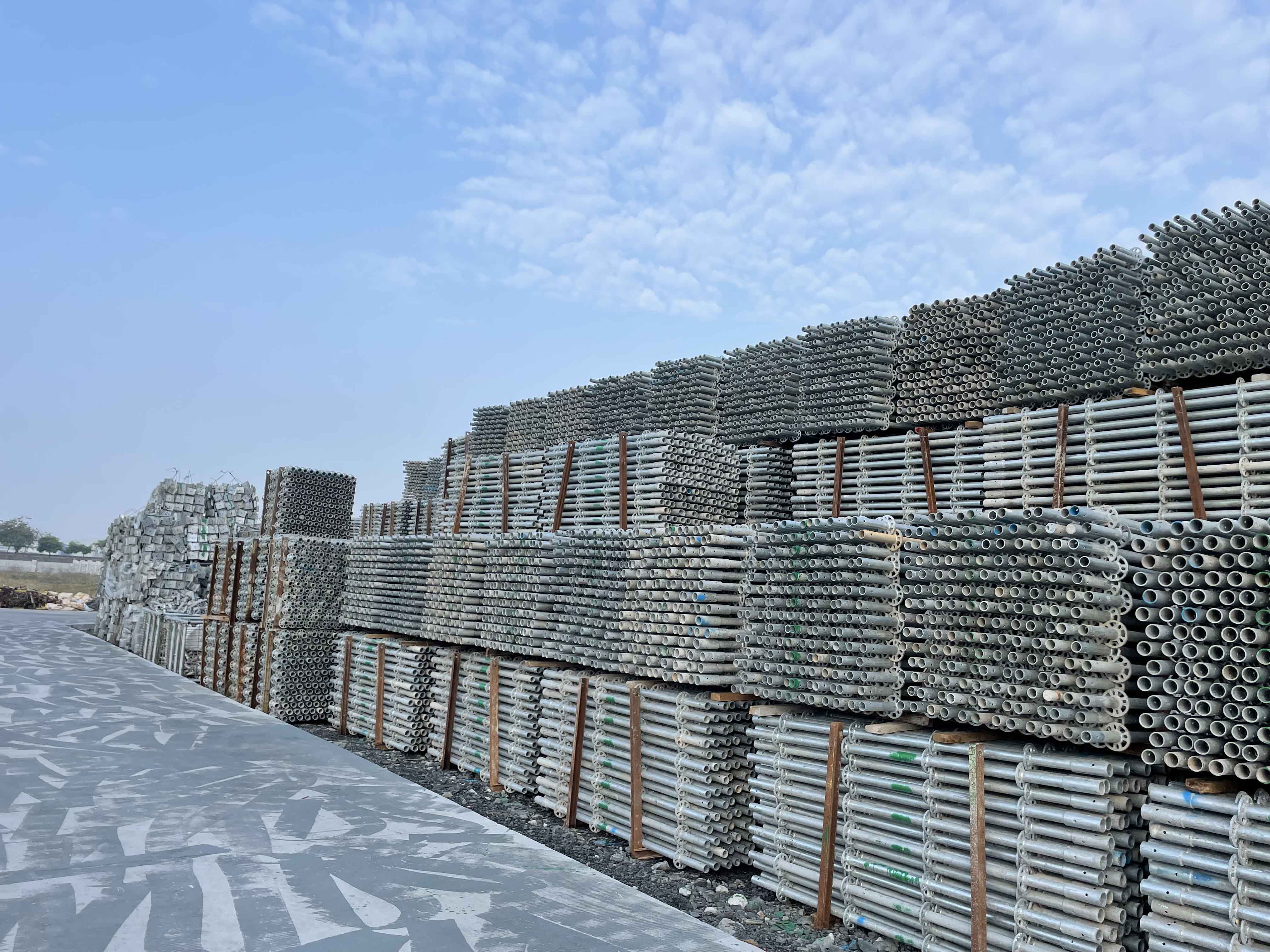 圖2：海鷗島基地材料堆場圖.jpg